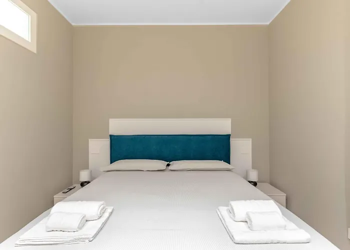 Vitruvio Palace - La Vista Apartments